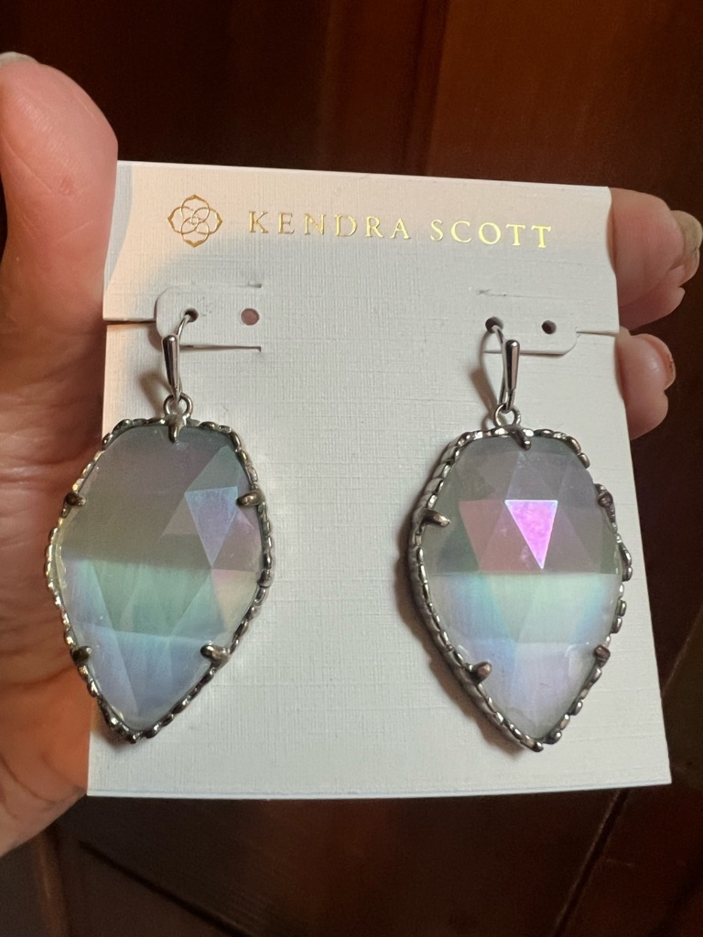 Kendra Scott Iridescent slate faceted Corley’s in silver